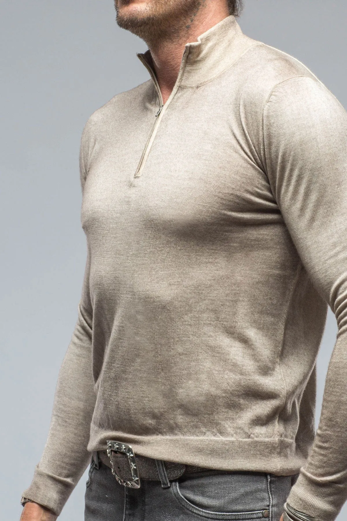 Queniin Cashmere Quarter Zip in Talpa